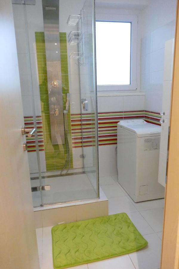 Modern And Light 2-Room Apartment Wien Exteriör bild